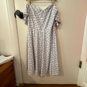 Leith Black and White Flutter Sleeve Strapless Sundress